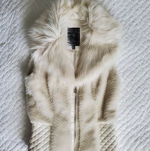 GUESS fur vest